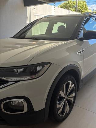 VOLKSWAGEN T-CROSS 1.4 250 TSI TOTAL FLEX HIGHLINE AUTOMÁTICO